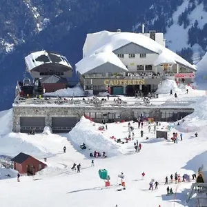 apartment-georgina.midi-pyreneeshotels.com/