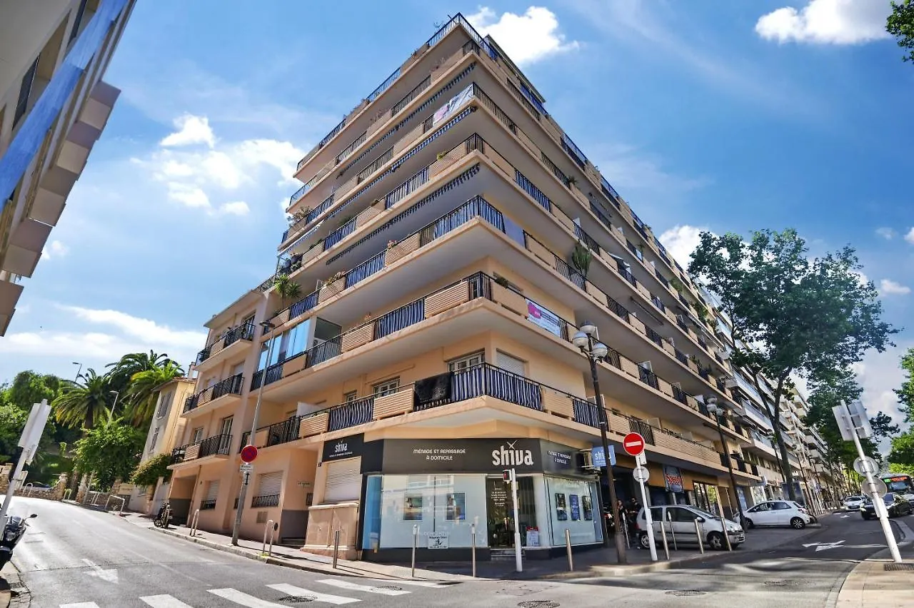 - Luxury Appart Climatise Plage - Appartement Cannes 0*,  Frankrijk